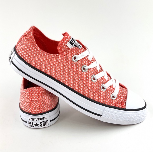 where do converse ship from